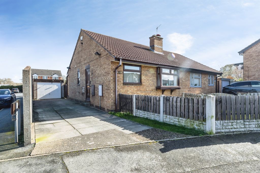 Property photo 2 of 18