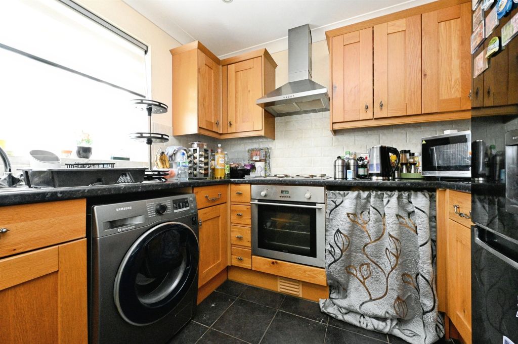 Property photo 3 of 17