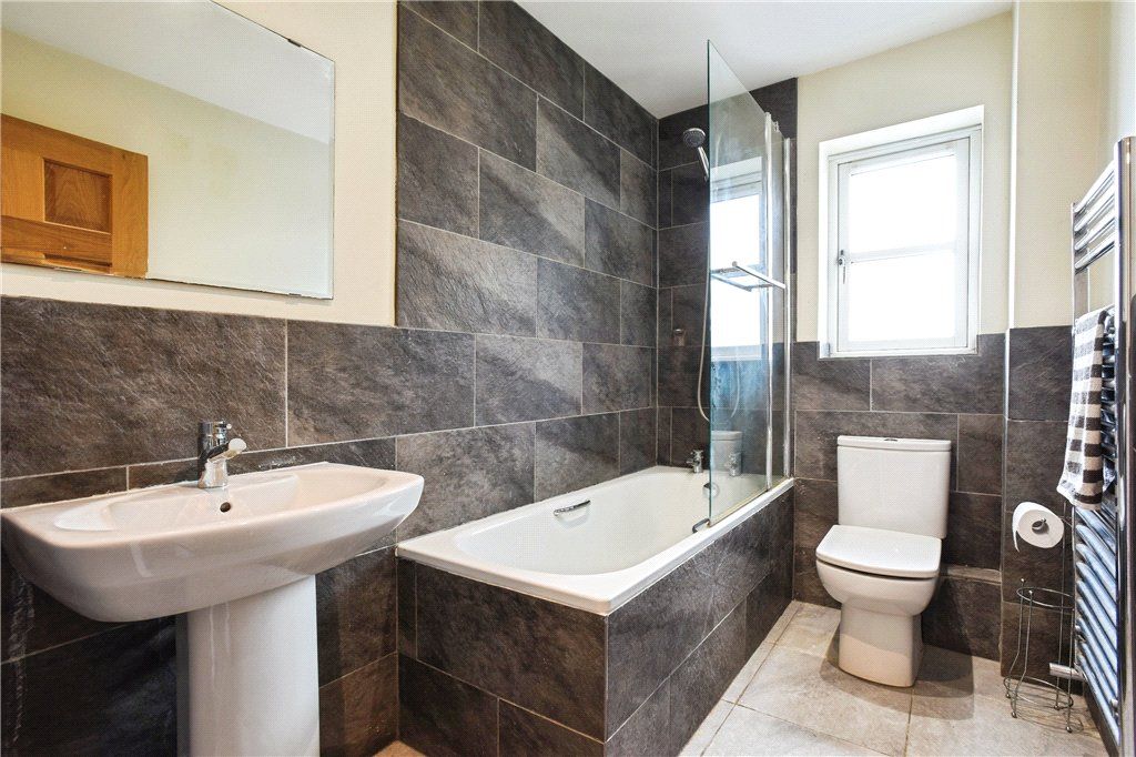 Property photo 3 of 23 Picture No. 22