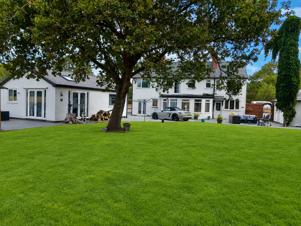 Property photo 3 of 29