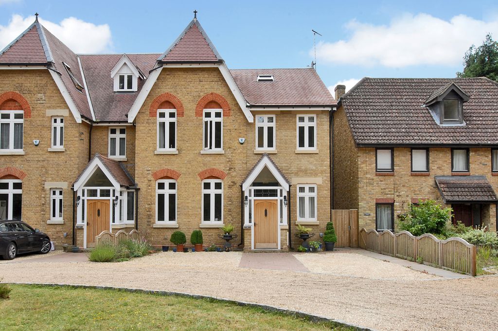 Property photo 1 of 19