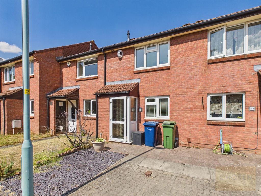 Property photo 1 of 12
