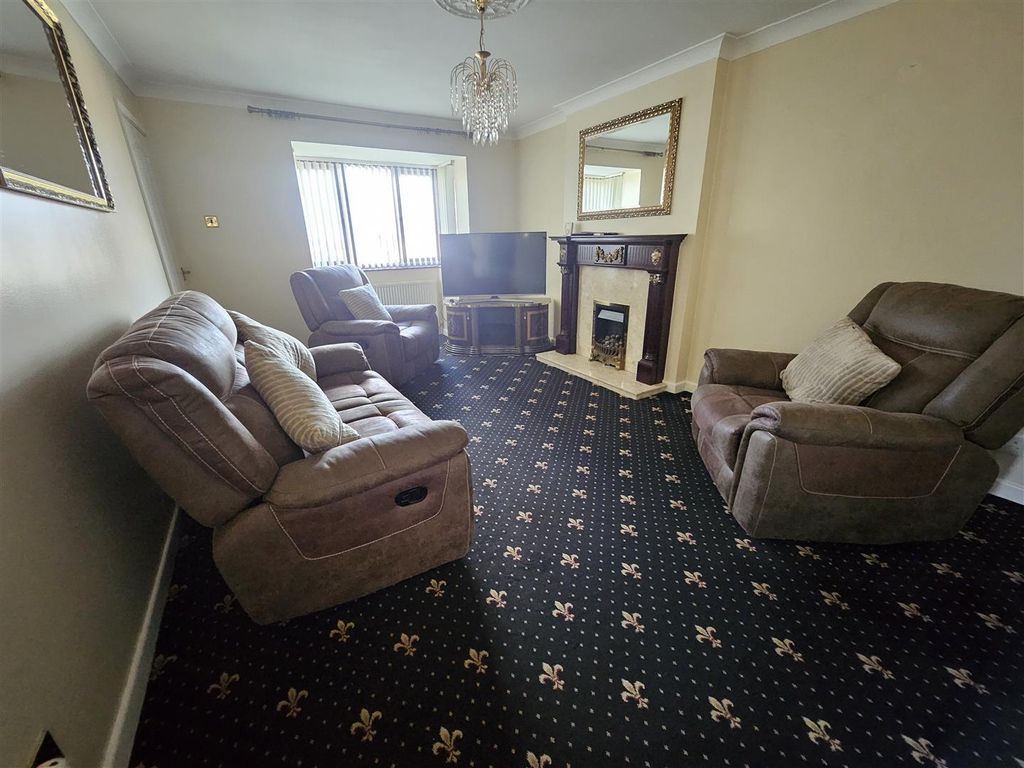 Property photo 3 of 11 20260311_144226.Jpg