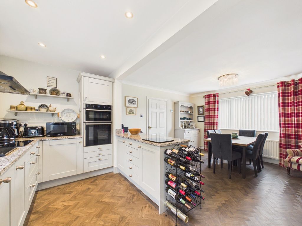 Property photo 3 of 32 5418365