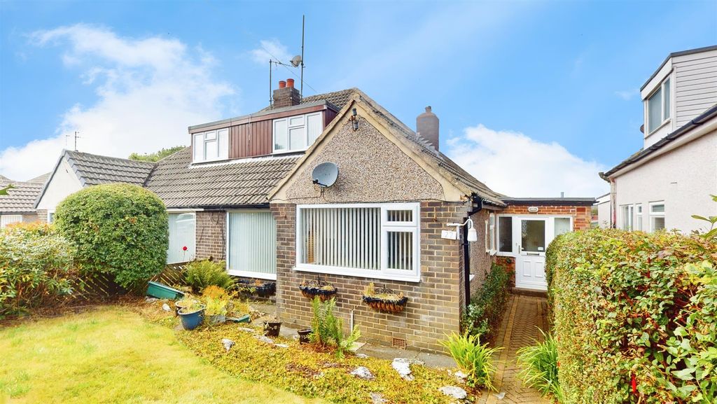 Property photo 1 of 13 External