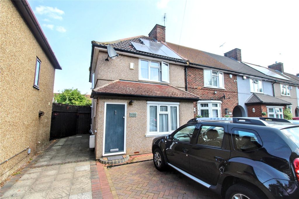 Property photo 2 of 16 Picture No. 15