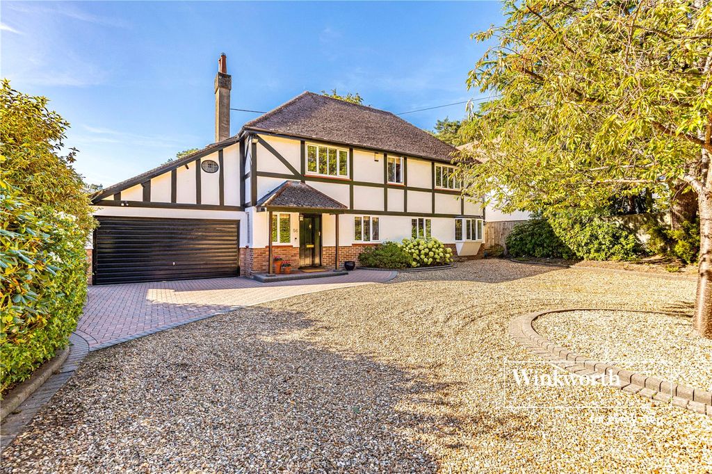 Property photo 1 of 24 Picture No. 61