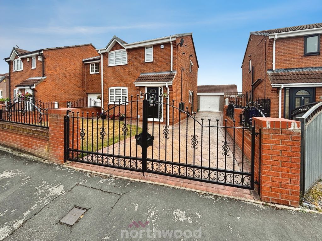Property photo 1 of 21