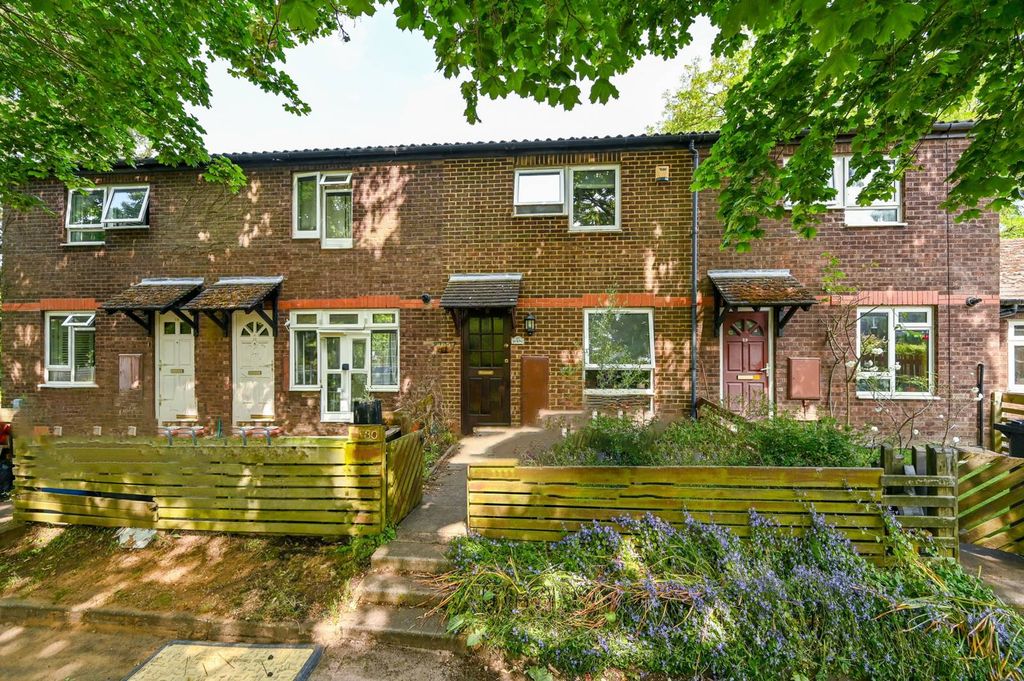 Property photo 2 of 9