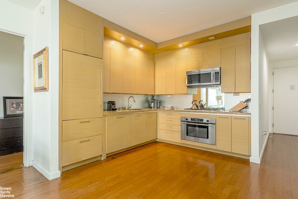 Property photo 3 of 13 <Alttext/>