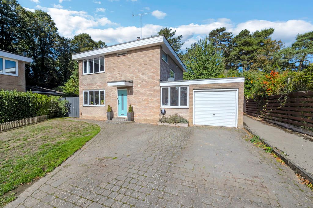 Property photo 1 of 17 Front