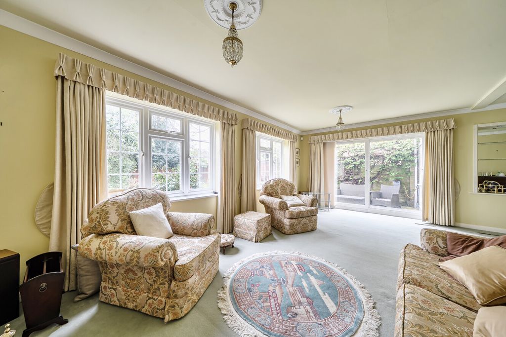 Property photo 2 of 18 1429165-10-69c6Af...