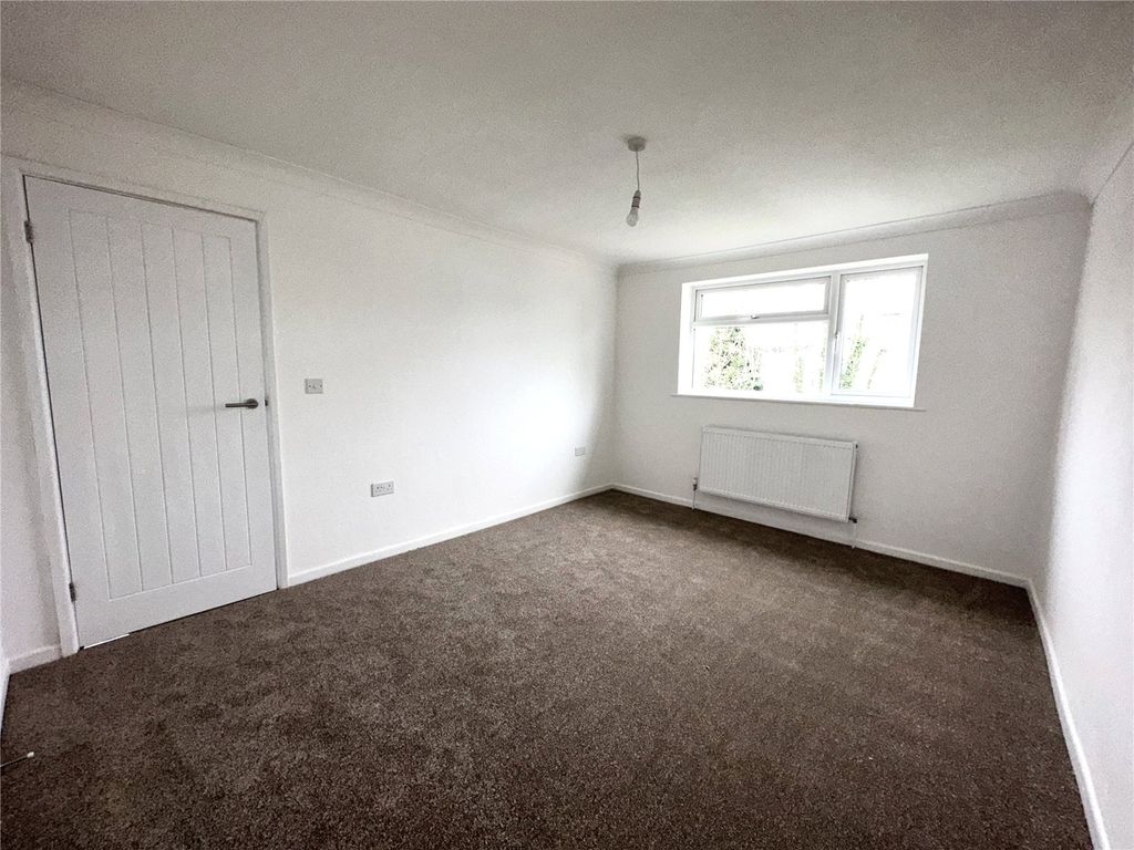 Property photo 3 of 6 Bedroom One