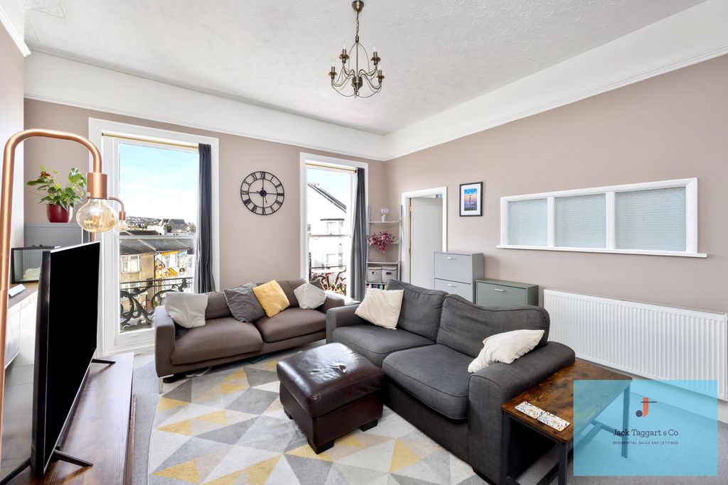 Property photo 3 of 13 Living Room