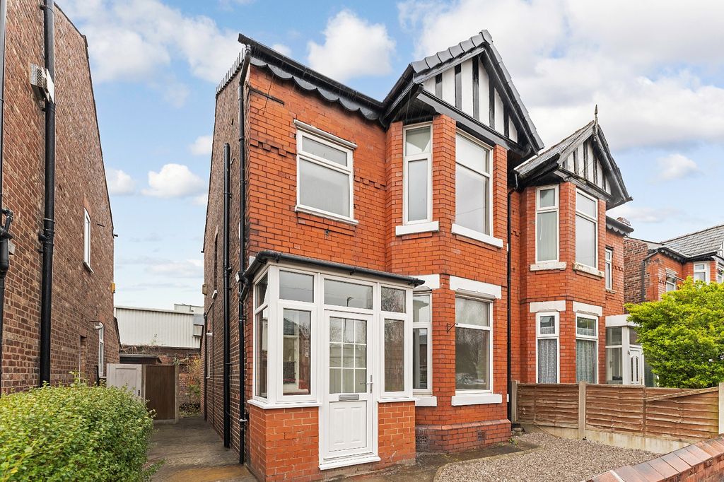 Property photo 2 of 14 Photo 2