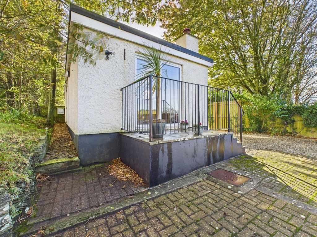 Property photo 1 of 11 Picture No. 15