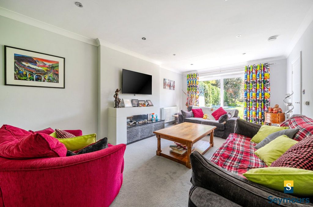 Property photo 2 of 25 Picture No. 03