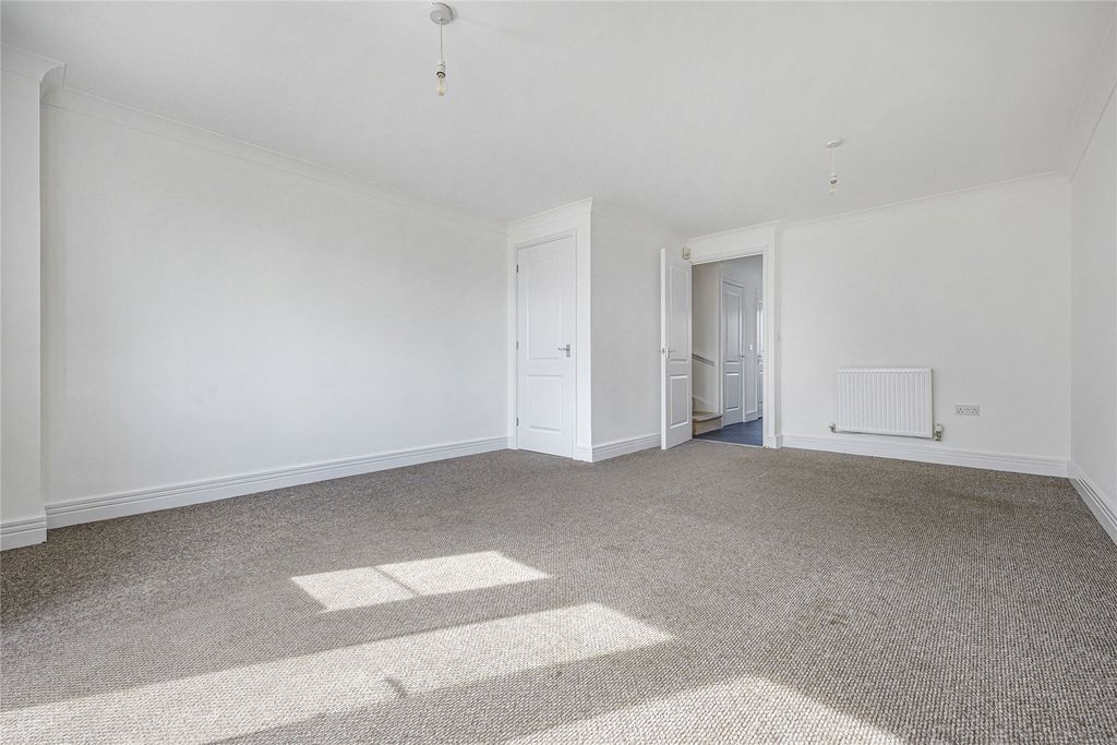 Property photo 3 of 14 Picture No. 08