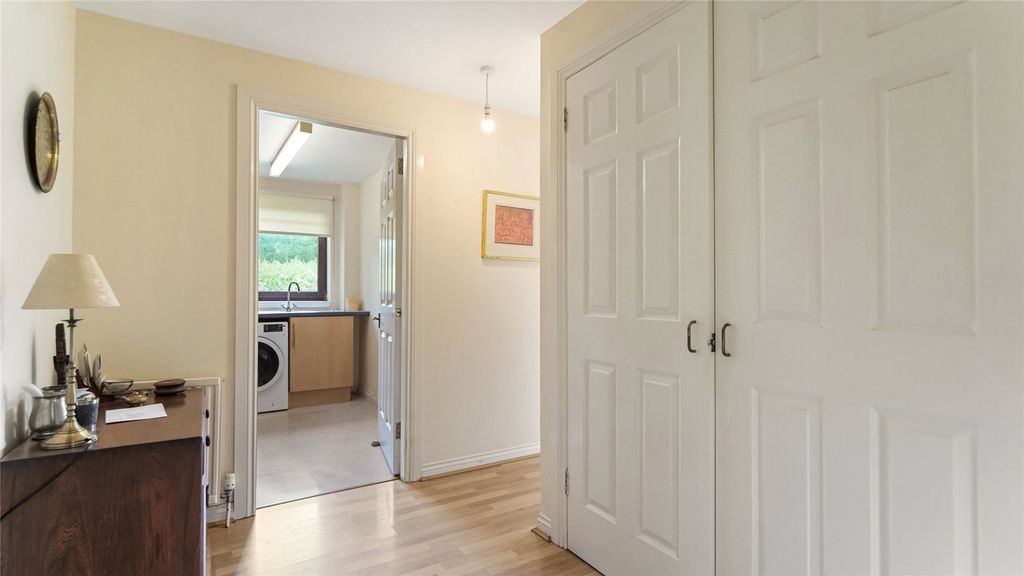 Property photo 3 of 15 Picture No. 04