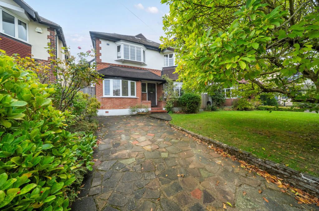 Property photo 1 of 17