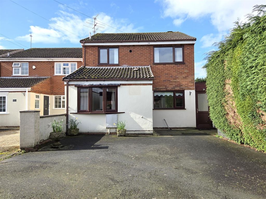 Property photo 1 of 16 144Redfa.Jpg