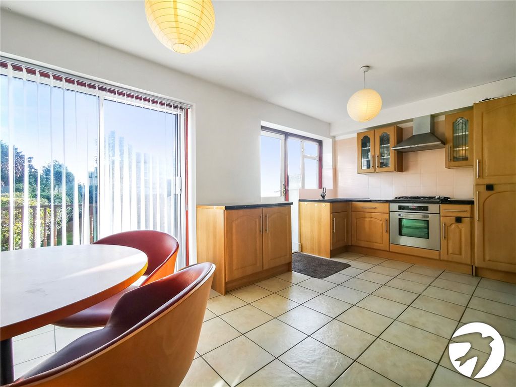 Property photo 2 of 13 Kitchen