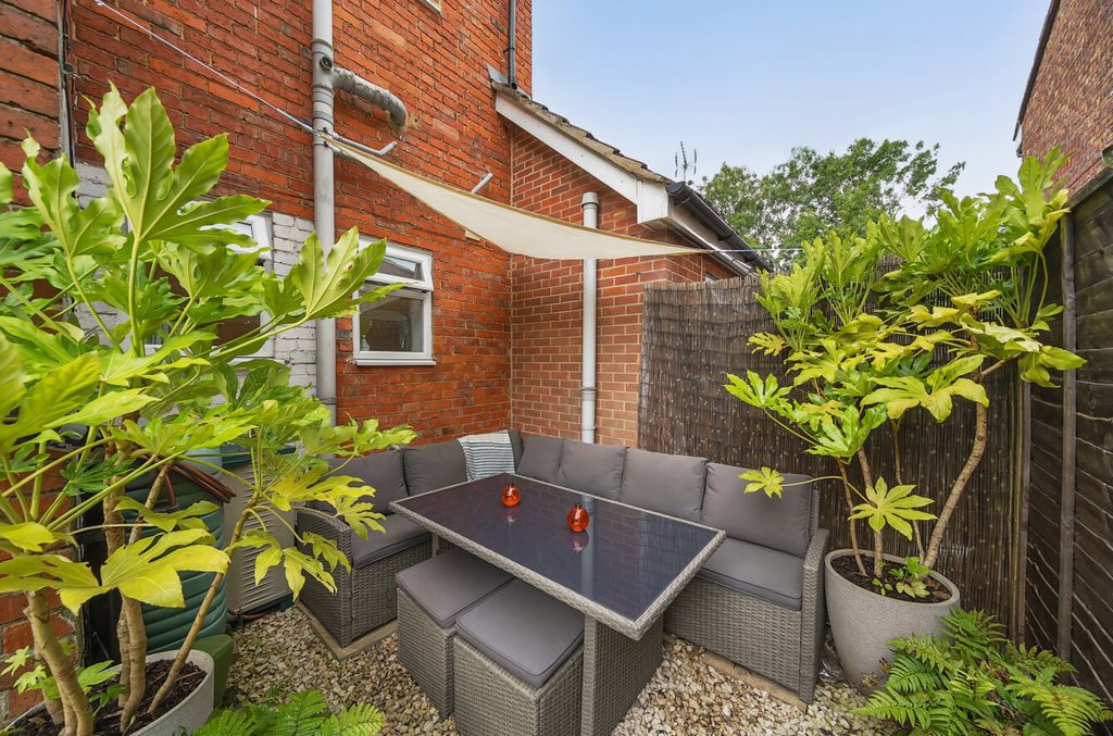 Property photo 2 of 25 1328272-23-6887B5...