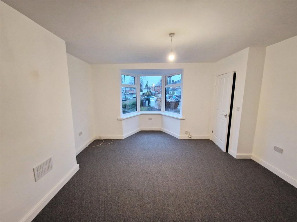 Property photo 3 of 11 Picture No. 17