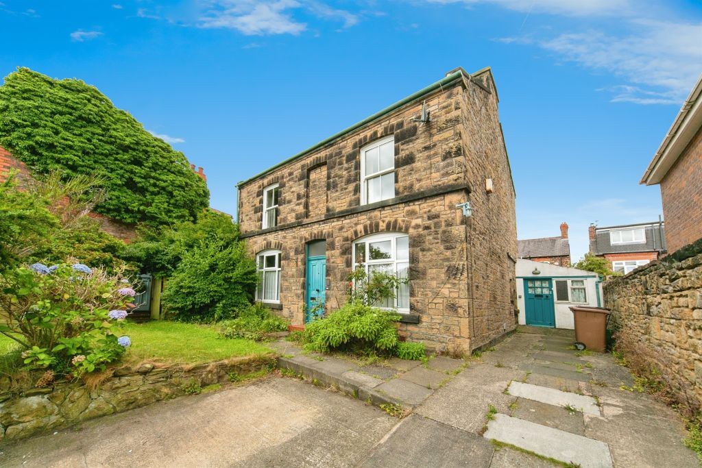 Property photo 2 of 26