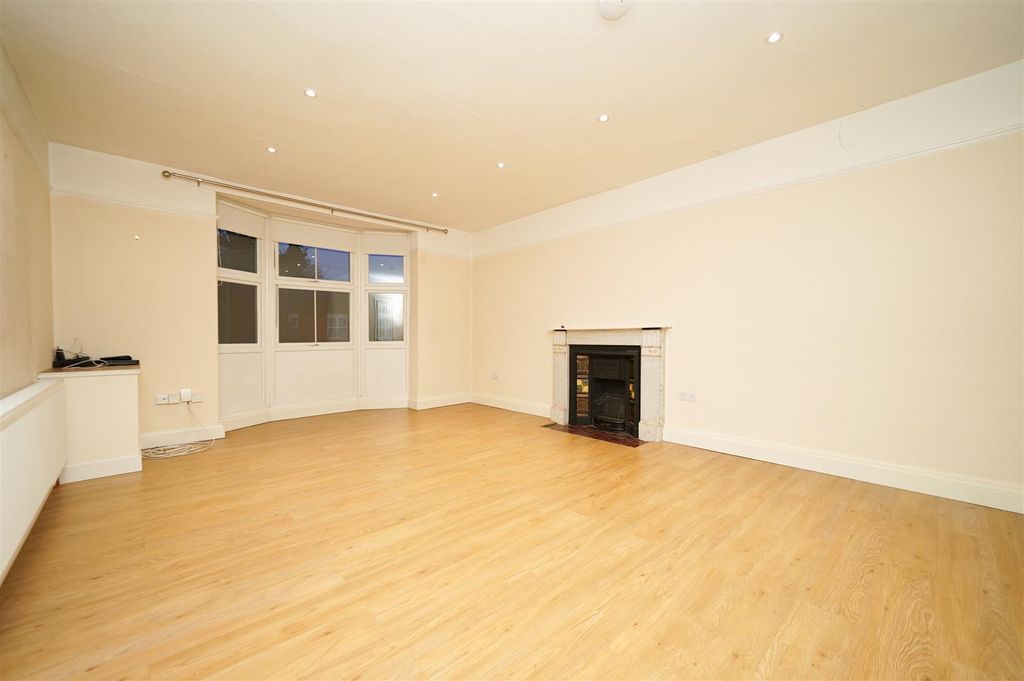 Property photo 2 of 12 Dsc09730.Jpg