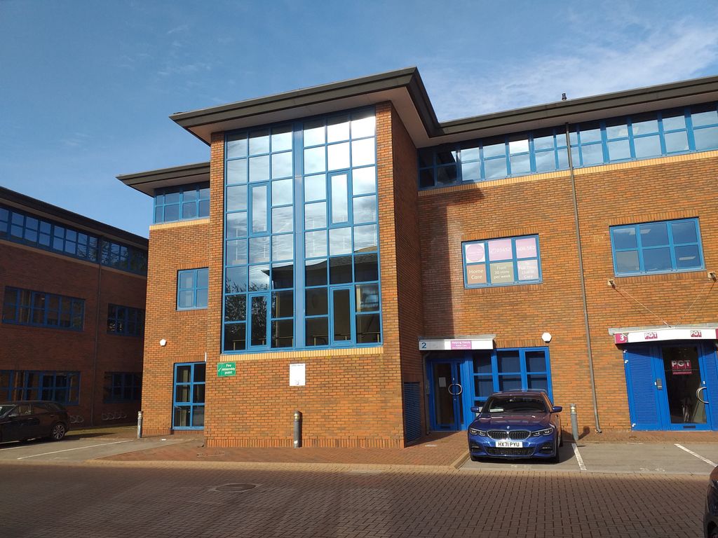 Property photo 1 of 7 Modern Ground Floor Office Suite With Meeting Rooms