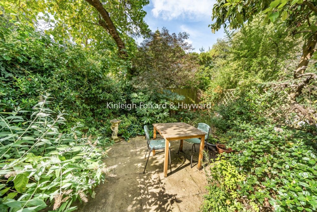 Property photo 2 of 10 B8Da749F-0606-43Fd-B