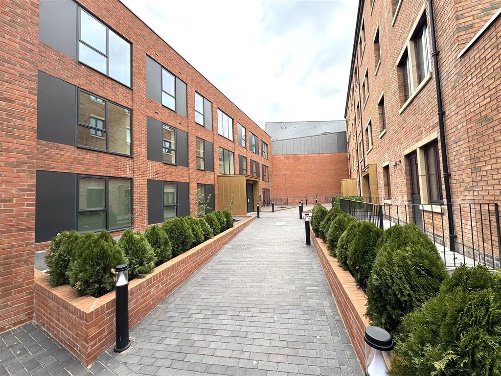 Property photo 1 of 9 Img_5484.Jpeg