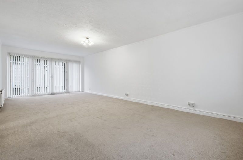 Property photo 3 of 15 Photo 13