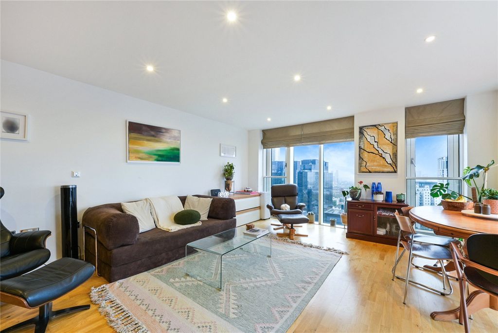 Property photo 2 of 11 Picture No. 13