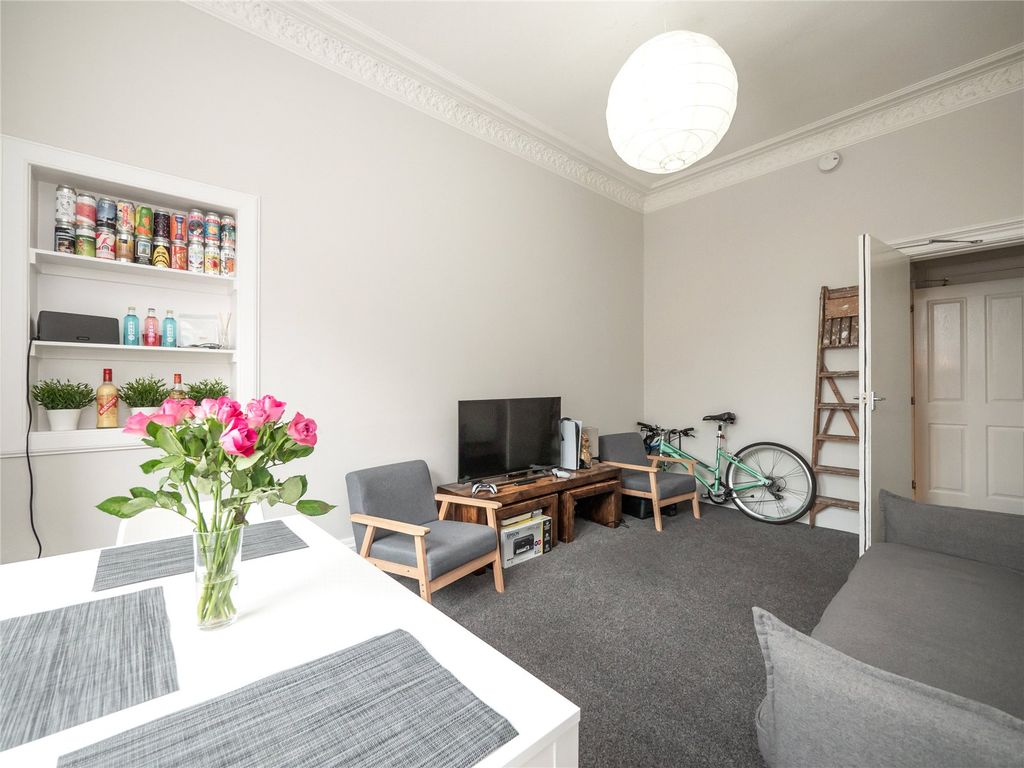 Property photo 3 of 9 Photo 3