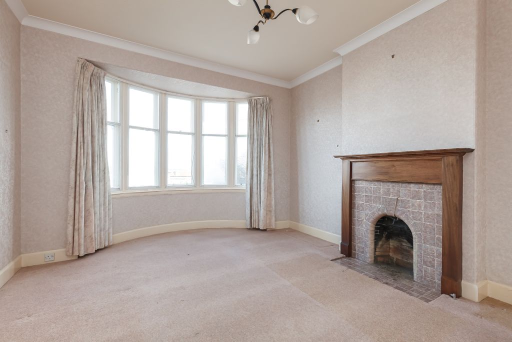 Property photo 2 of 16 Property Image 2