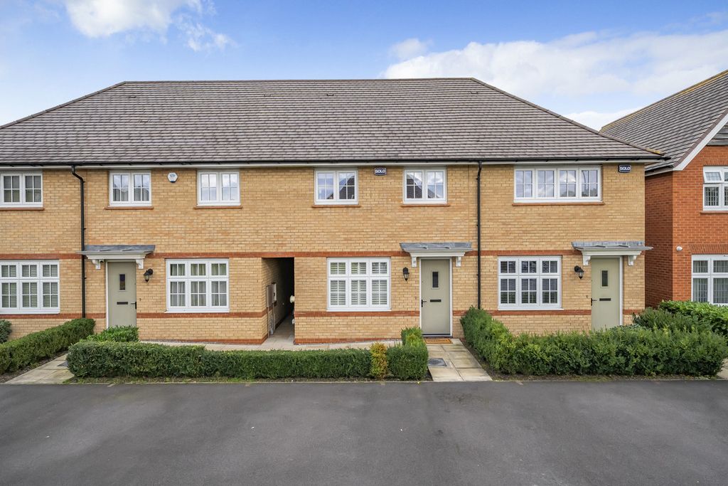 Property photo 1 of 21