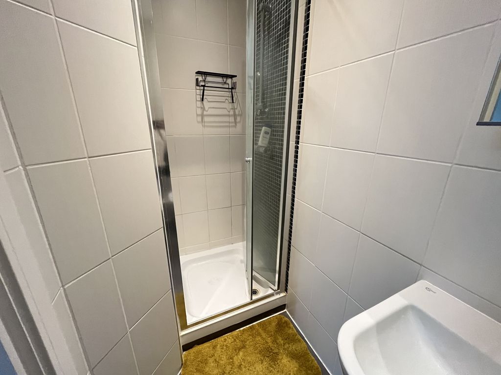 Property photo 3 of 4 Img_0823