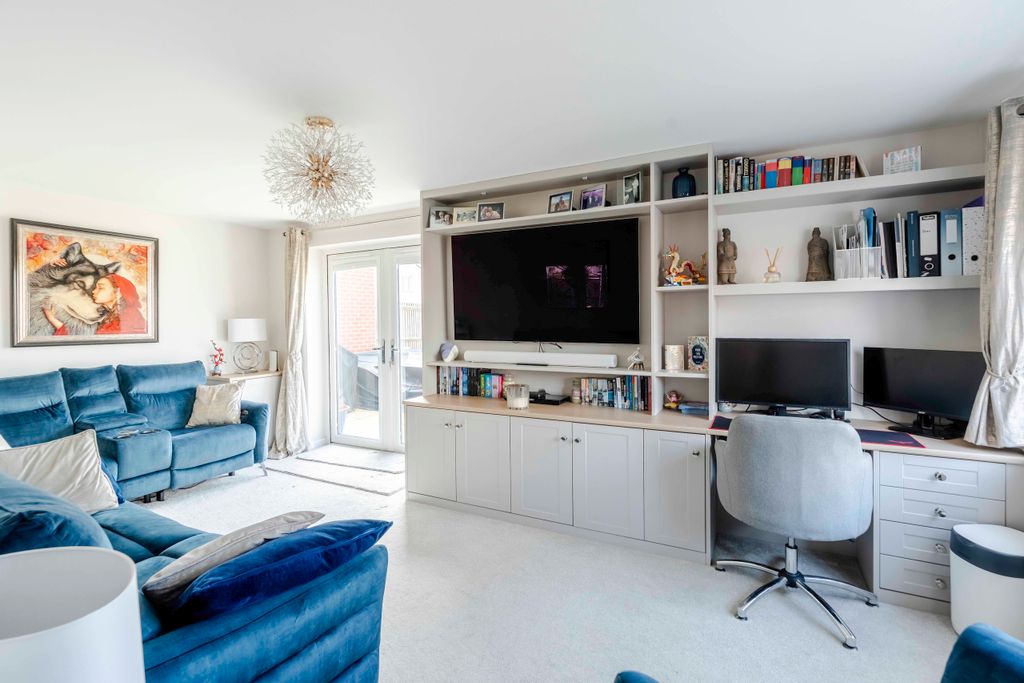Property photo 2 of 18 Dsc06782-Hdr