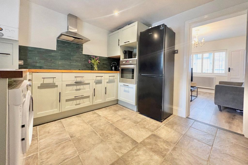 Property photo 2 of 12 Picture No. 09