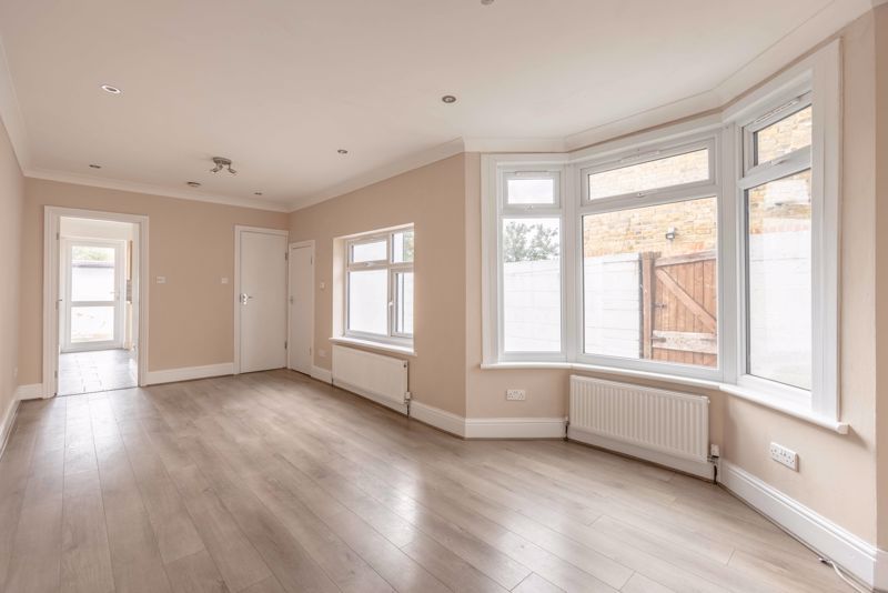 Property photo 2 of 12 Dining Room