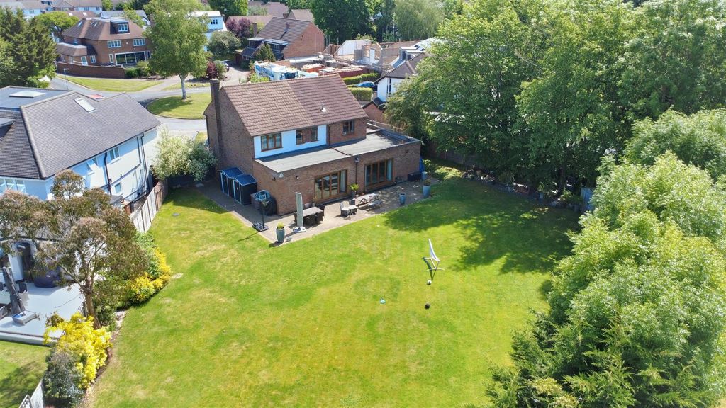 Property photo 3 of 11 Dji_Fly_20260522_120238_680_1779448156821_Aeb.Jpg