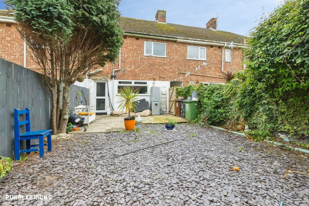 Property photo 3 of 15