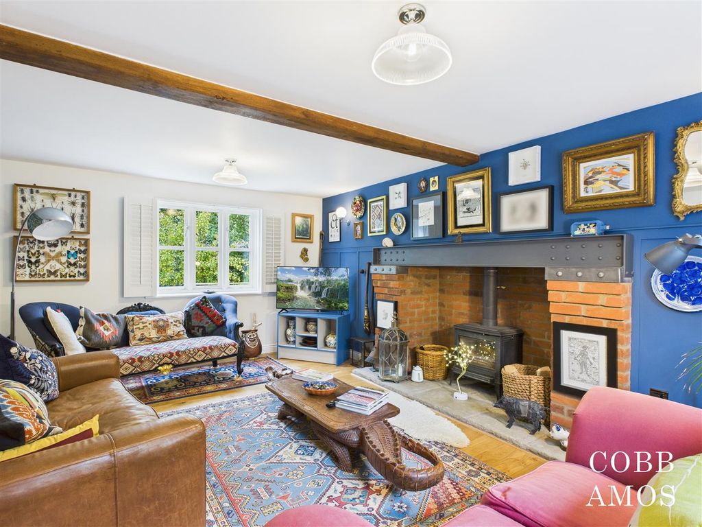 Property photo 3 of 28 Cam02803G0-Pr0235-Still011.Jpg