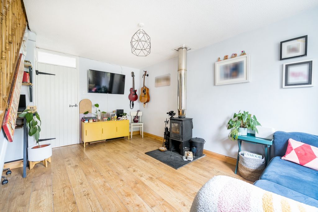 Property photo 2 of 20 1468124-4-6A186cd41E82d