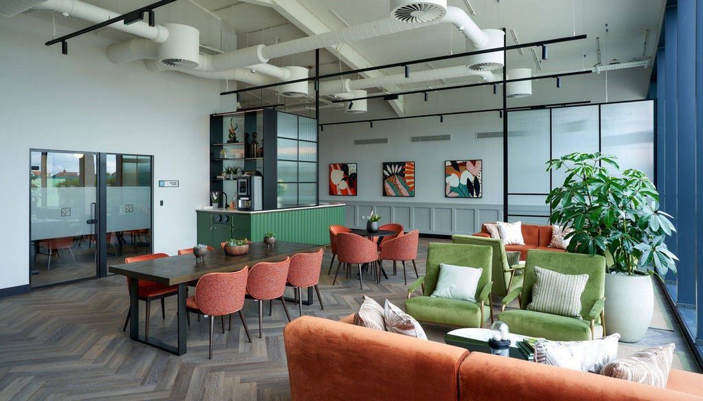 Property photo 3 of 11