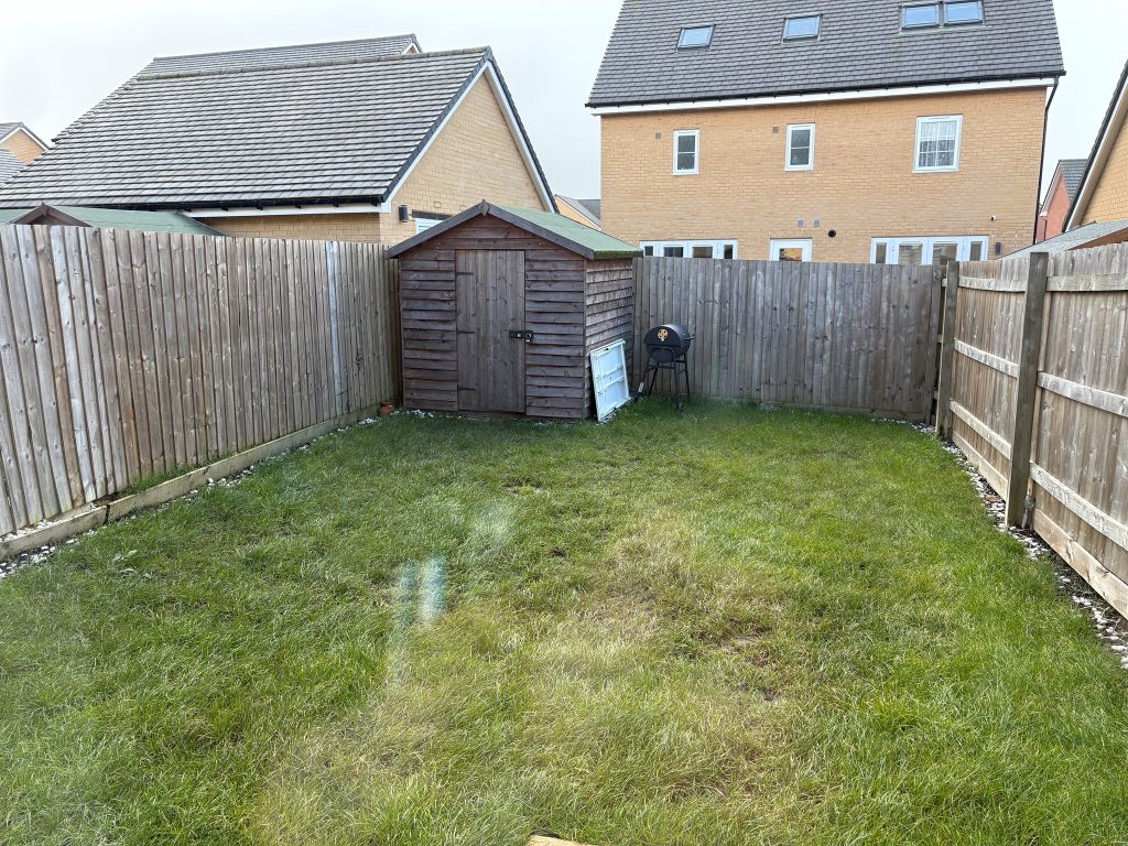 Property photo 3 of 3