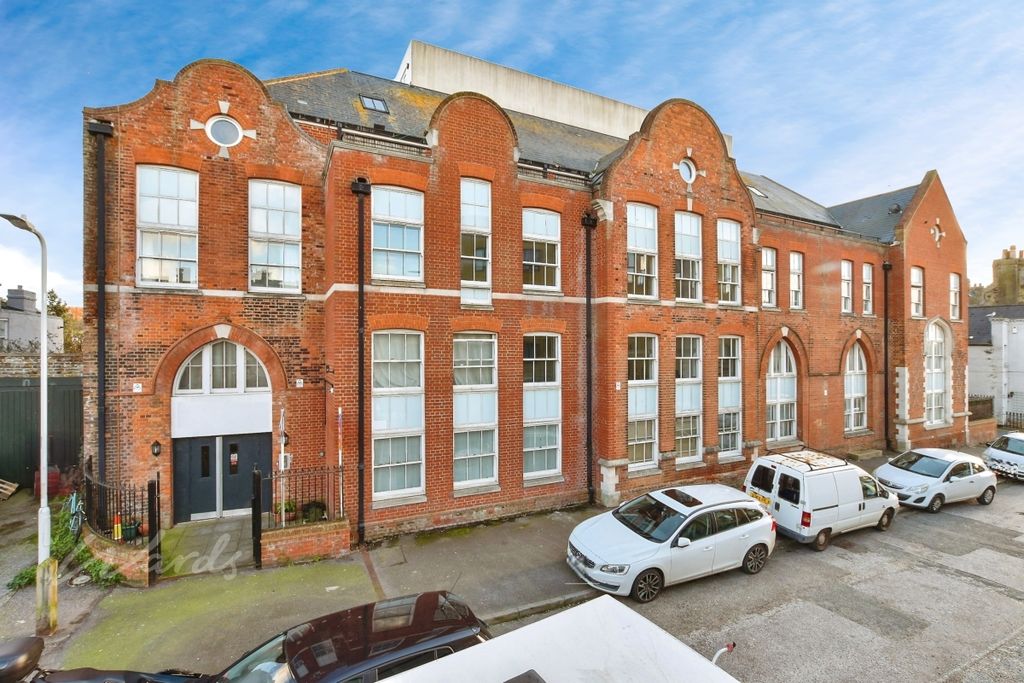 Property photo 2 of 8 Trinity Main Use