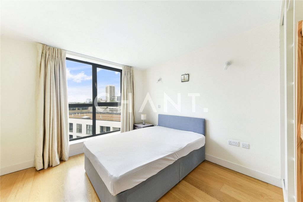 Property photo 3 of 23 Picture No. 29